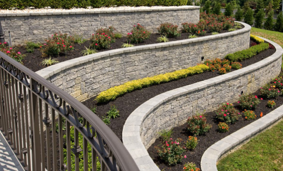 sandstone retaining wall